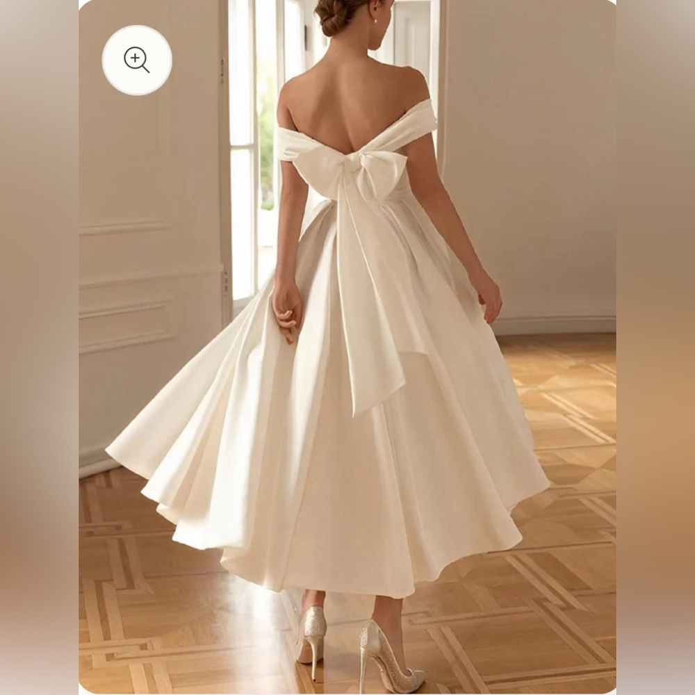 NWT Retro Wedding Dress